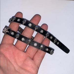 Skull and rhinestone black bracelet